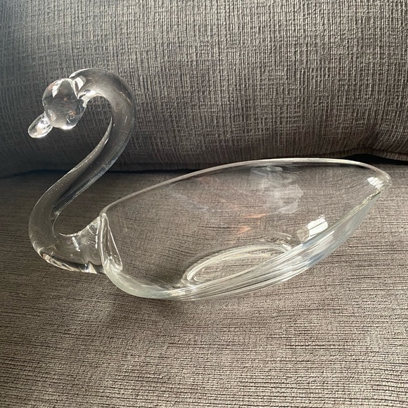 Vintage Duncan Miller Glass Figural Swan Clear Console Bowl Dish.
